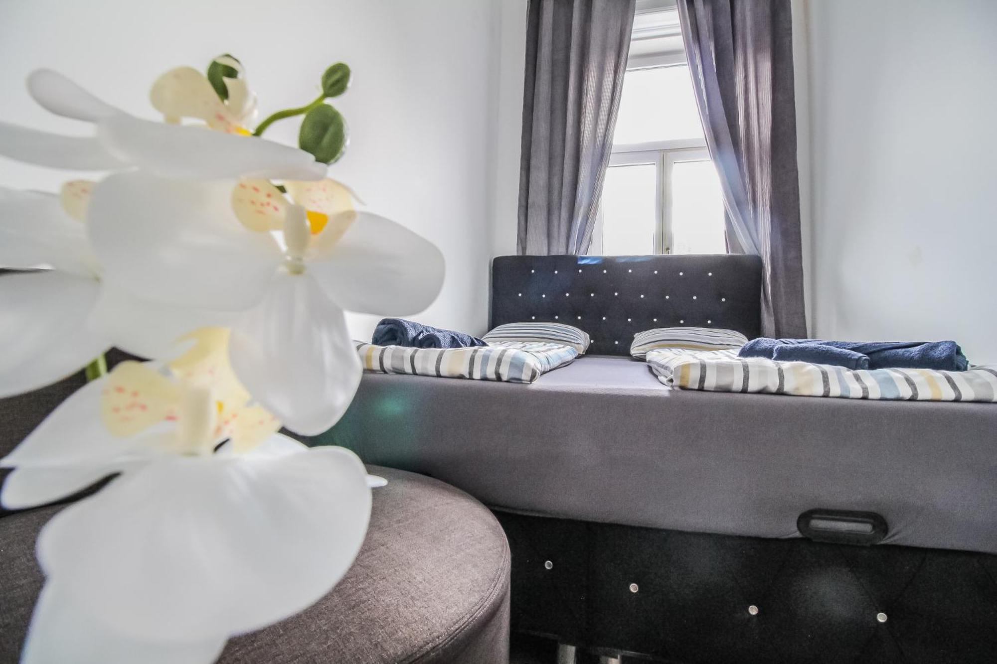 Comfortable Accommodations In The Alterlaa Area Lv5 Vienna Luaran gambar